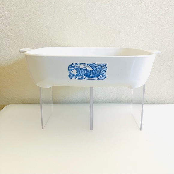 Corningware Browning Skillet- Norelco Microwave - Picture 4 of 10